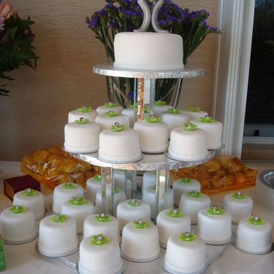 Jessi's Bridal Shower Mini Cakes