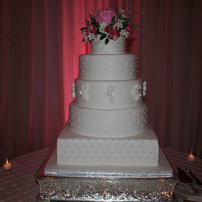 Jessi's Wedding Cake