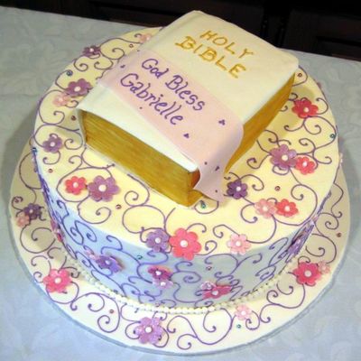 Gabrielle's Communion Cake