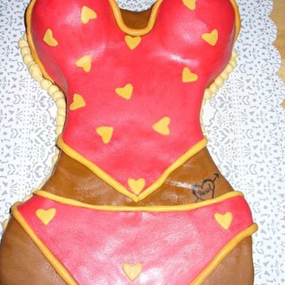 First Bustier Cake