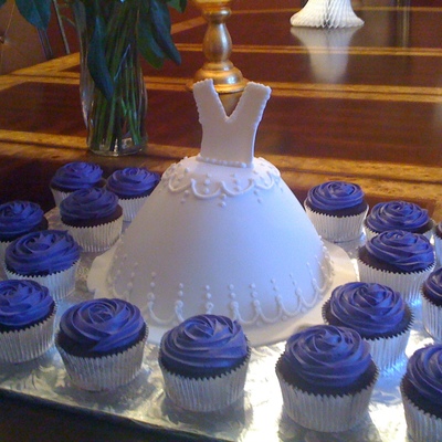 Bride's Dress & Cupcakes