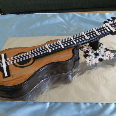 Guitar Cake
