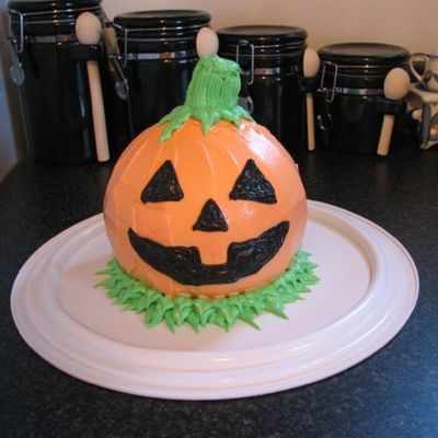Jack-O-Lantern Cake