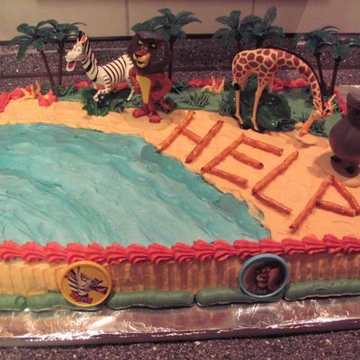 Madagascar Cake