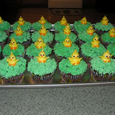 Easter/chick Cupcakes