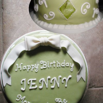 Green Experiment Cake