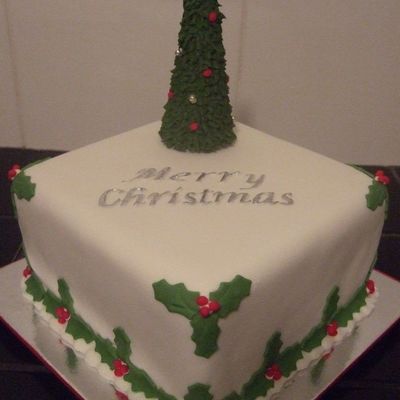 Chirstmas Tree & Holly Leaves