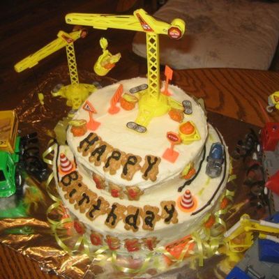 Construction Themed Teddy Bear Cake
