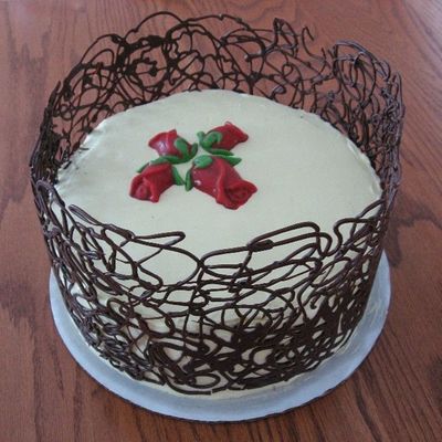 Buttercake With Chocolate Lattice