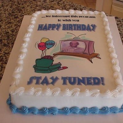 Photo_Cake-Eaton.jpg