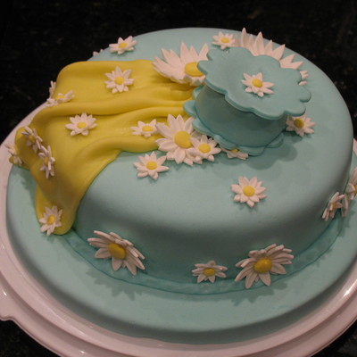 Teal Daisy Fondant Cake