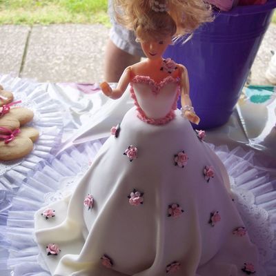 Barbie Cake ( Front View )