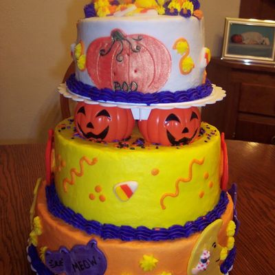 Halloween Cake ( Front View )