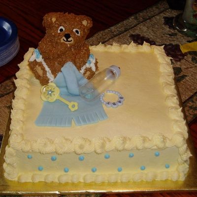 Baby Bear Shower Cake