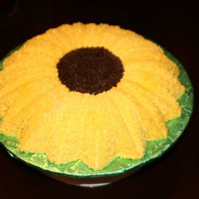 Sunflower_And_Gift_Cake_002.jpg