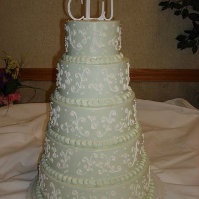 Round Wedding Cake