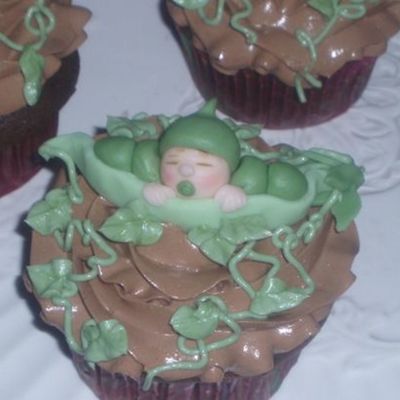 Baby Sweetpea Cupcakes