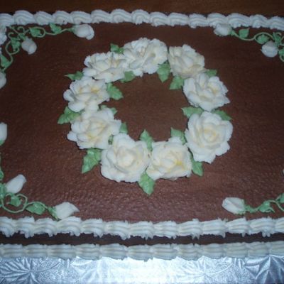 Rose Wreath Cake