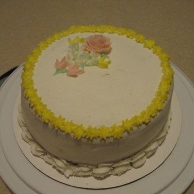 My First Cake With Flowers
