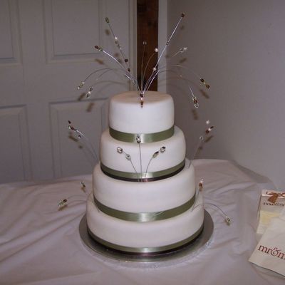 Contemporary Wedding Cake
