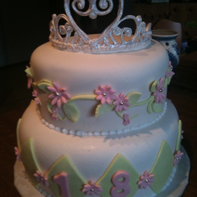 Tiara Cake