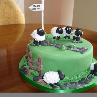 Shaun The Sheep Birthday Cake