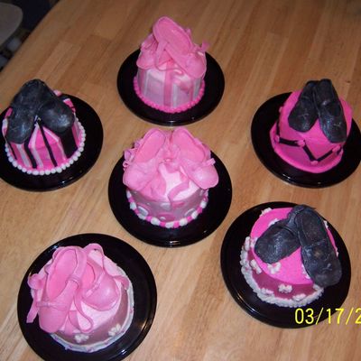 Mini Ballet Cakes