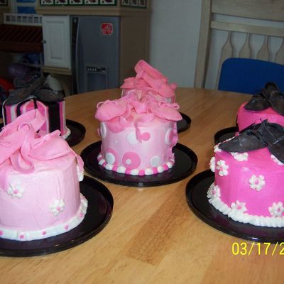 Mini Ballet Cakes