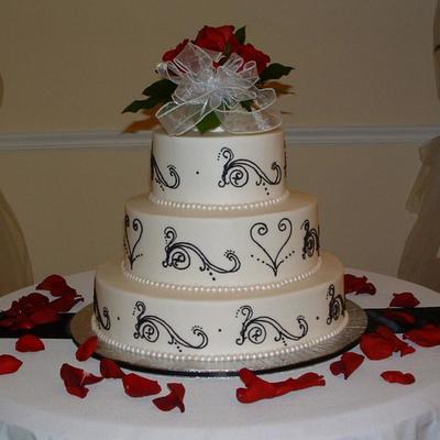 Wedding Cake- Blk & Wht