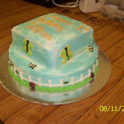 Bug Theme Cake