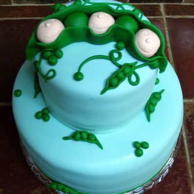 Peas In A Pod Cake For Triplets
