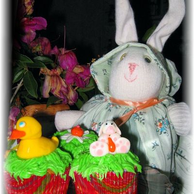 Rubber Duckie And Bunny Cupcakes