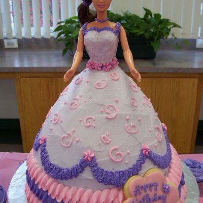 Barbie Cake