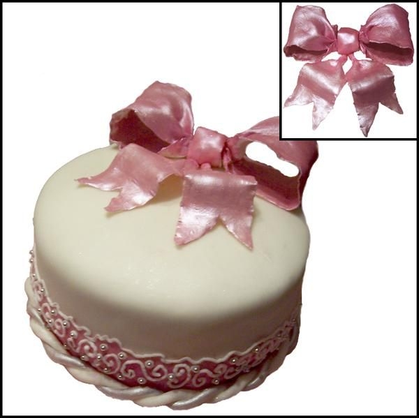 Gumpaste Bow Cake