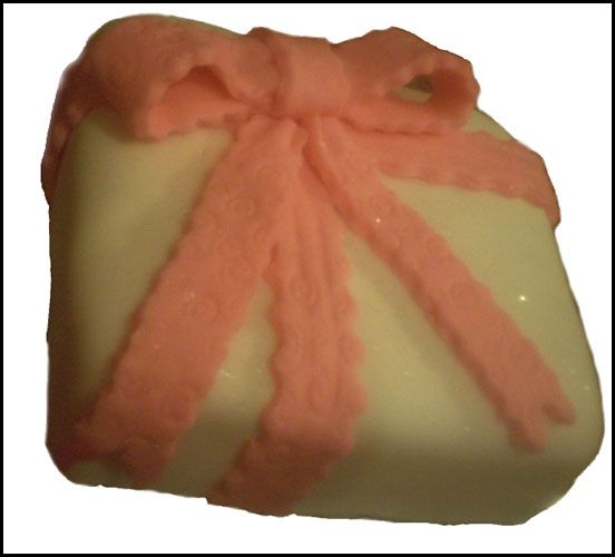 Course 2 Bow Cake