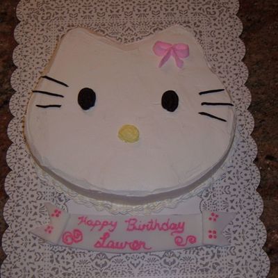 Hello Kitty Cake