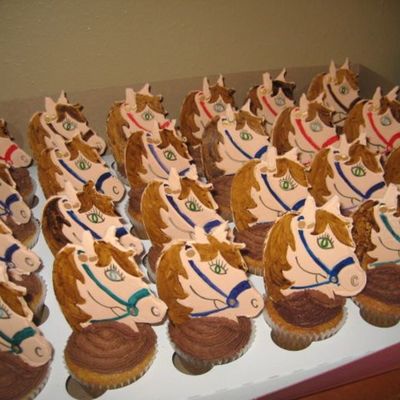 Horse Cupcakes