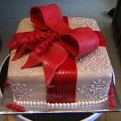 Champagne Color Present Cake