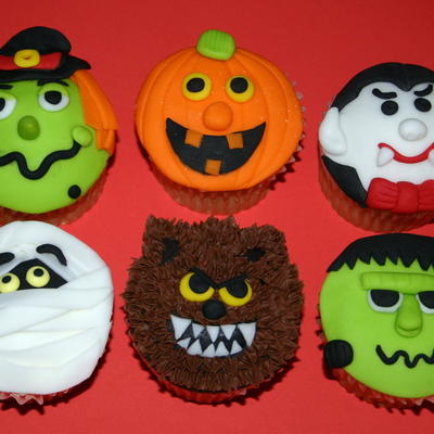 Halloween Monster Cupcakes