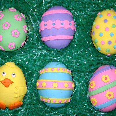 Easter Egg Cupcakes