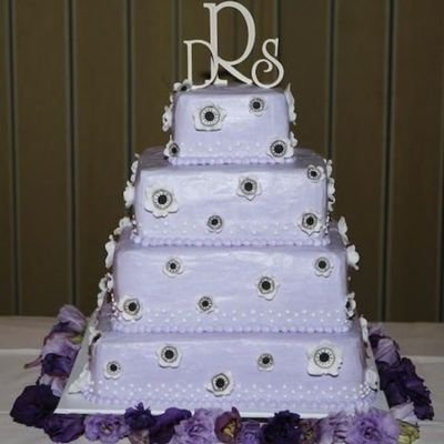 Purple Wedding Cake With White Anemones