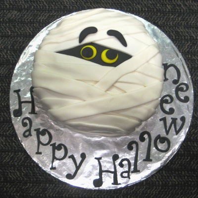 Mummy Cake