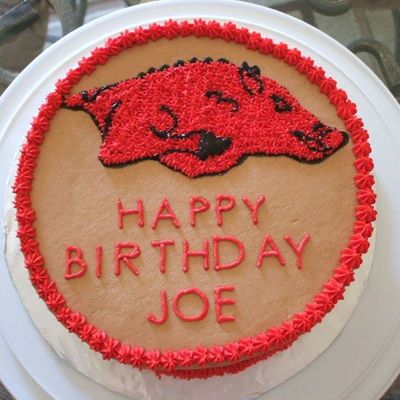 Arkansas Razorback Cake