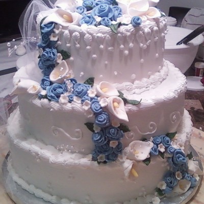 Calla And Rose Wedding Cake