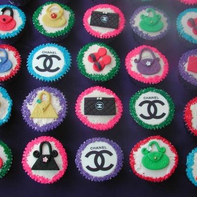 Chanel Handbag Cupcakes