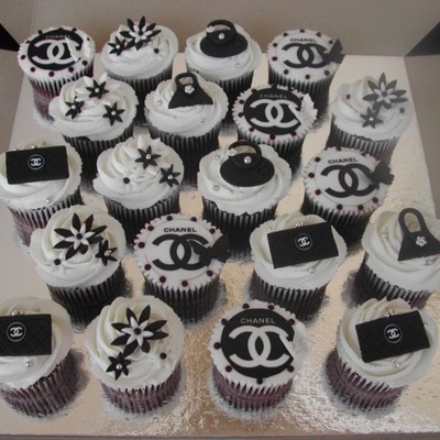 Chanel Cupcakes