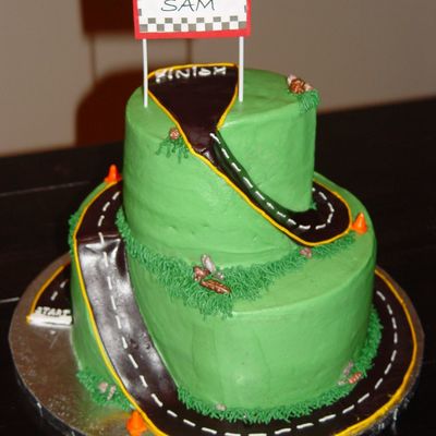 Race Track Cake - View 2