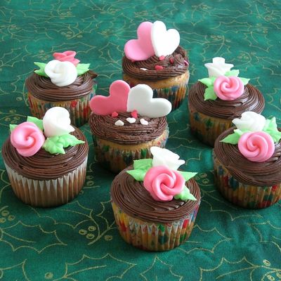V-Day Cupcakes