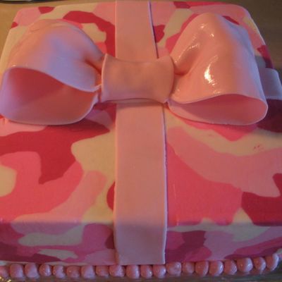 Pink Camo Present