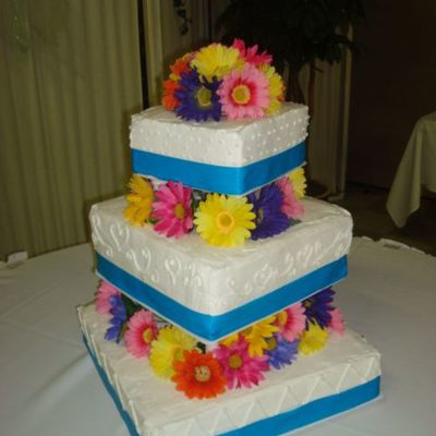 Gerbera Daisy Wedding Cake